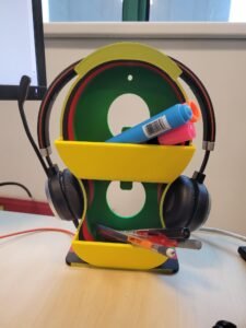 Minimalist 3d printed Headphone holder with 2 storage shelves for desk or wall mounting