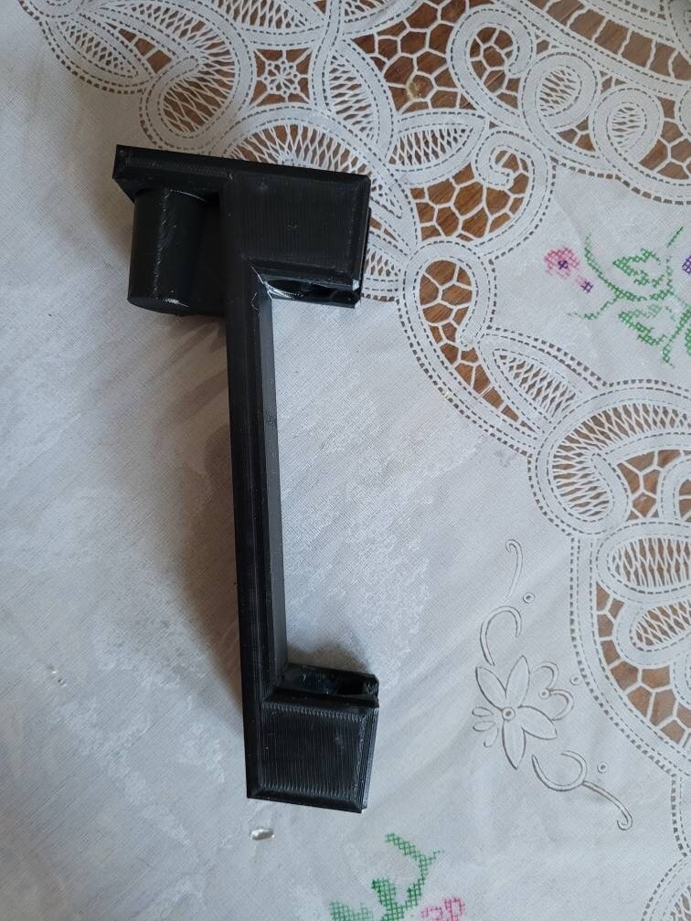 Shower head extension printed part in the normal setting