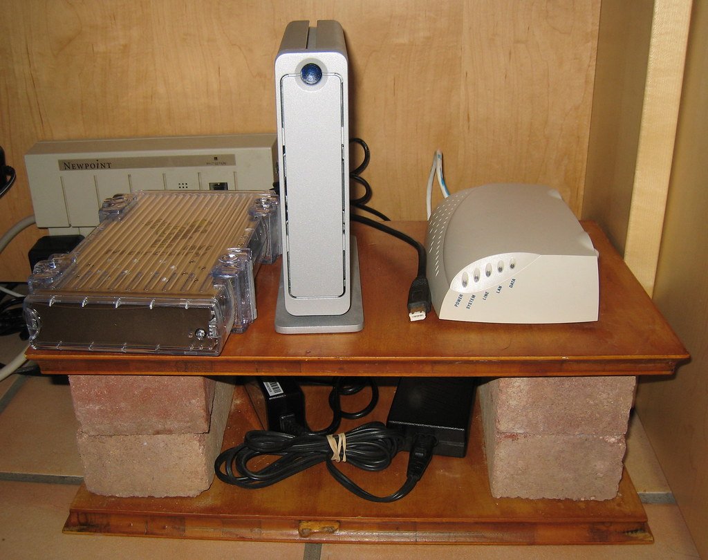 5 Ways to Organise a Small Home Office